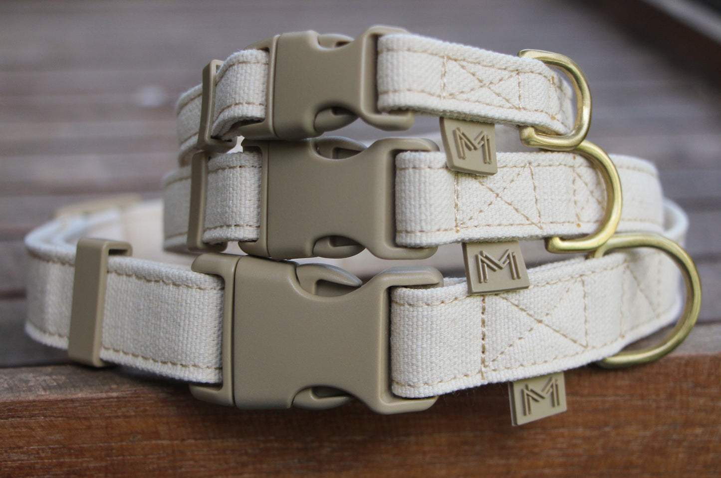 Stylish and eco-friendly organic cotton canvas dog collar available in multiple sizes.