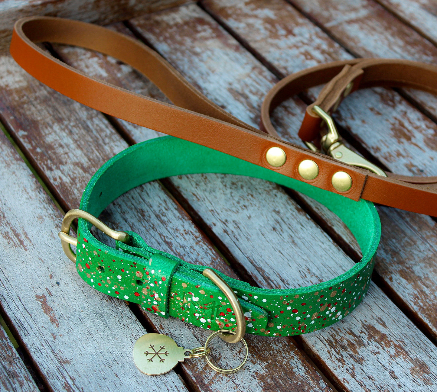 Holiday Dog Collar with Leash